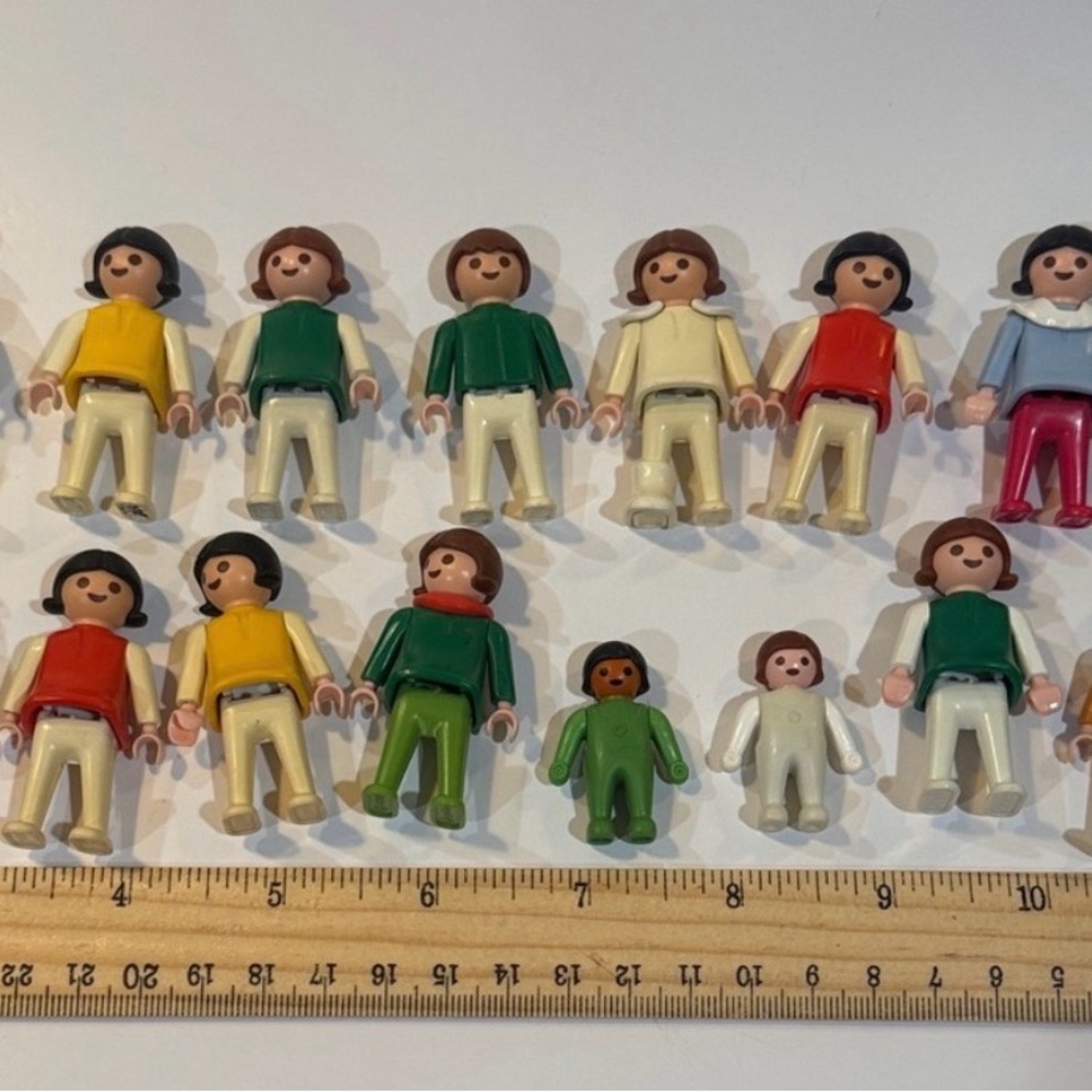 Vintage bulk geobra Assorted Playmobil-Style Kids Toys horses kids see pics (l5)